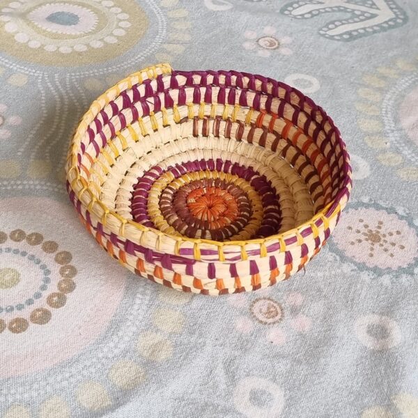 Hand woven basket small (colours of country)